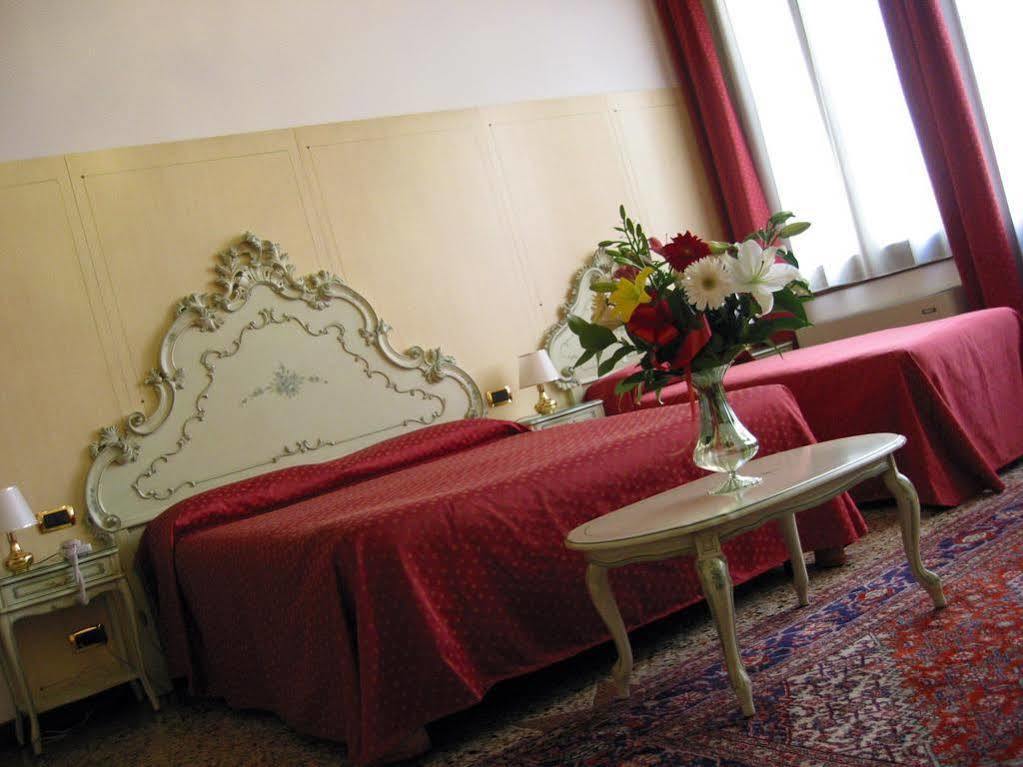 Guesthouse Ca' San Marcuola 1 Venice Ngoại thất bức ảnh
